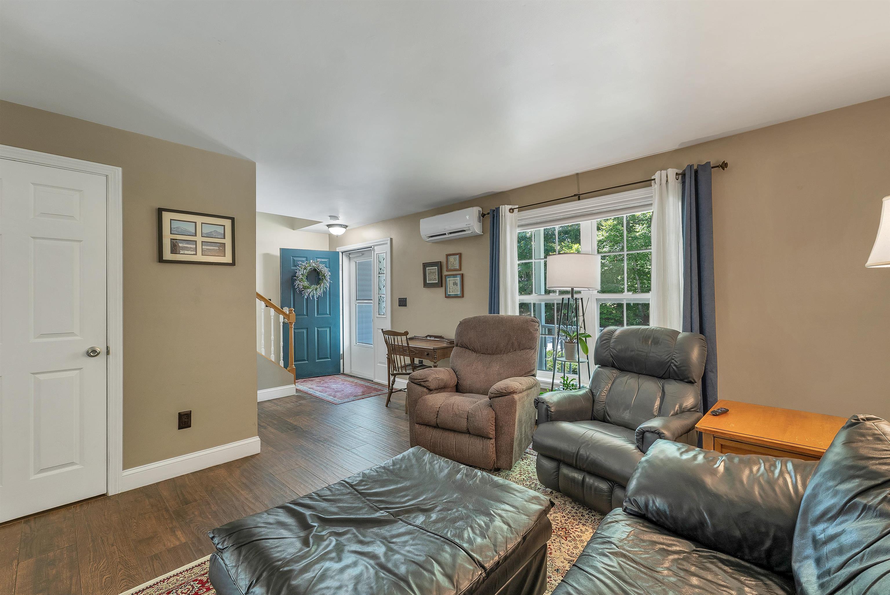 8 Mulberry Hill Road Unit: B
