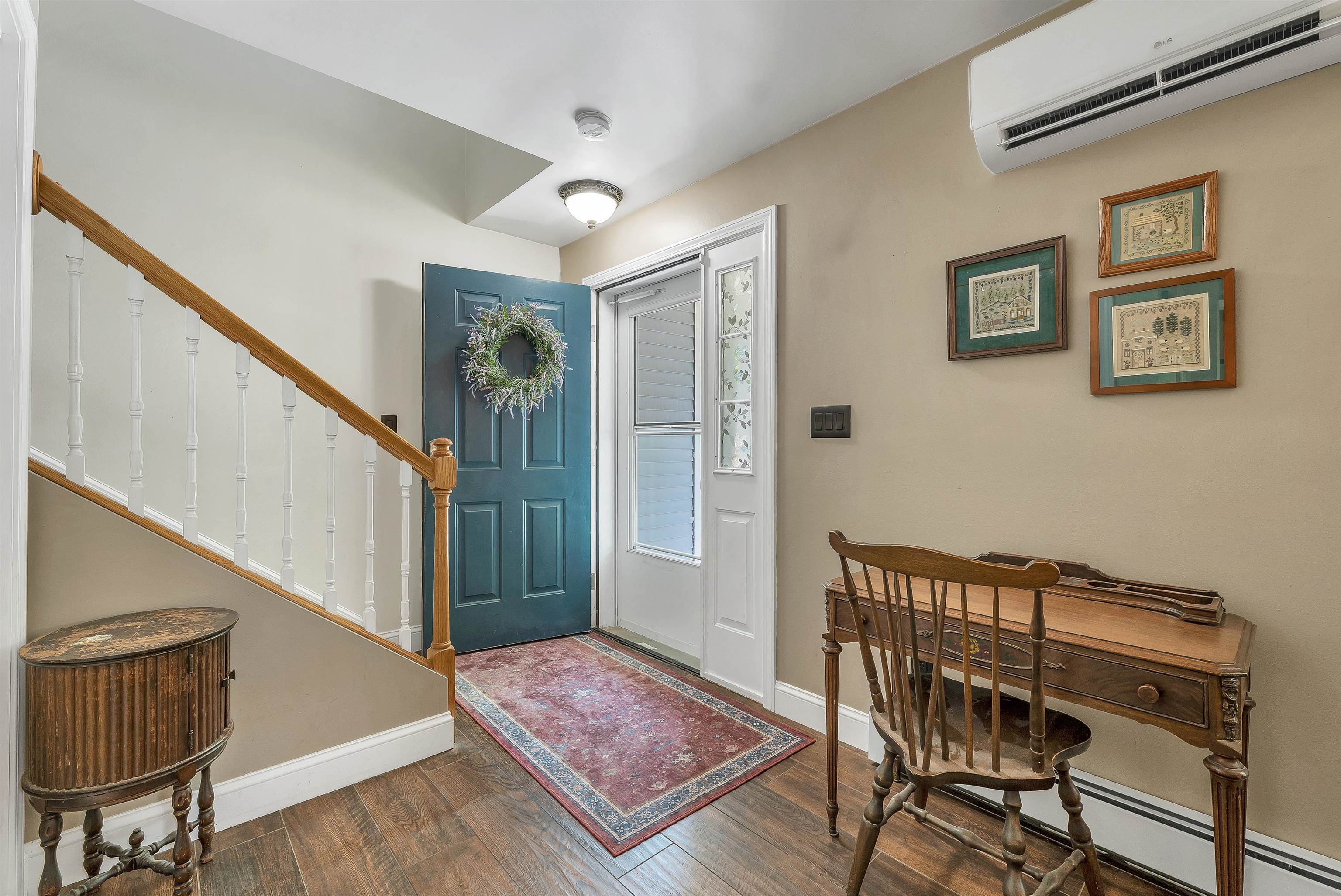 8 Mulberry Hill Road Unit: B