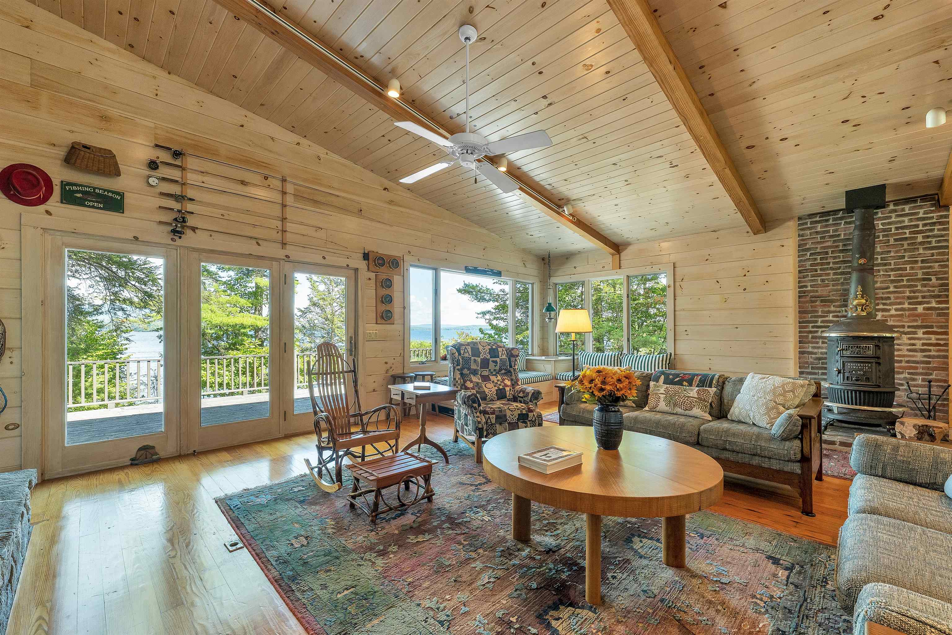 41 Pine Island