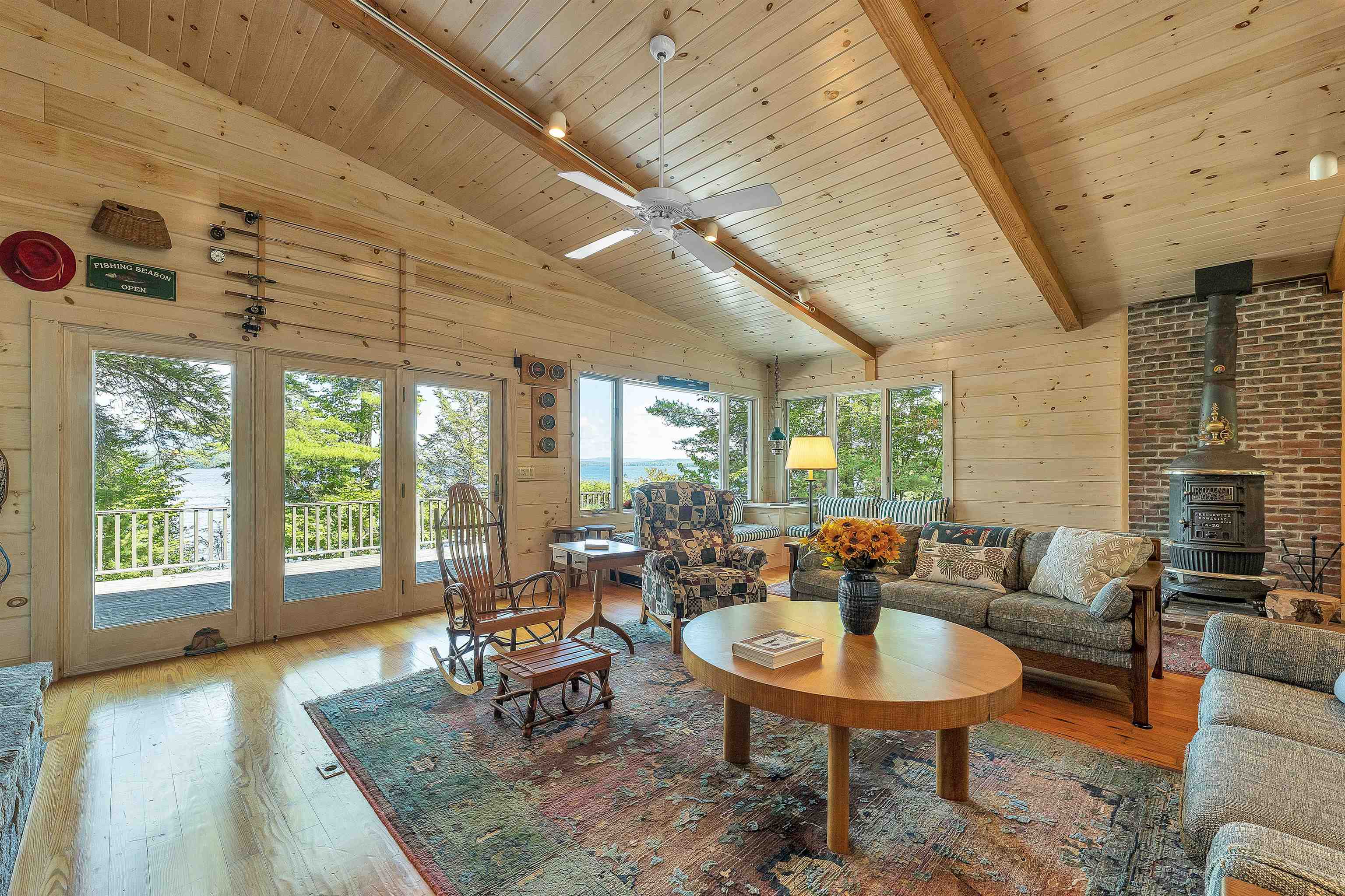 41 Pine Island