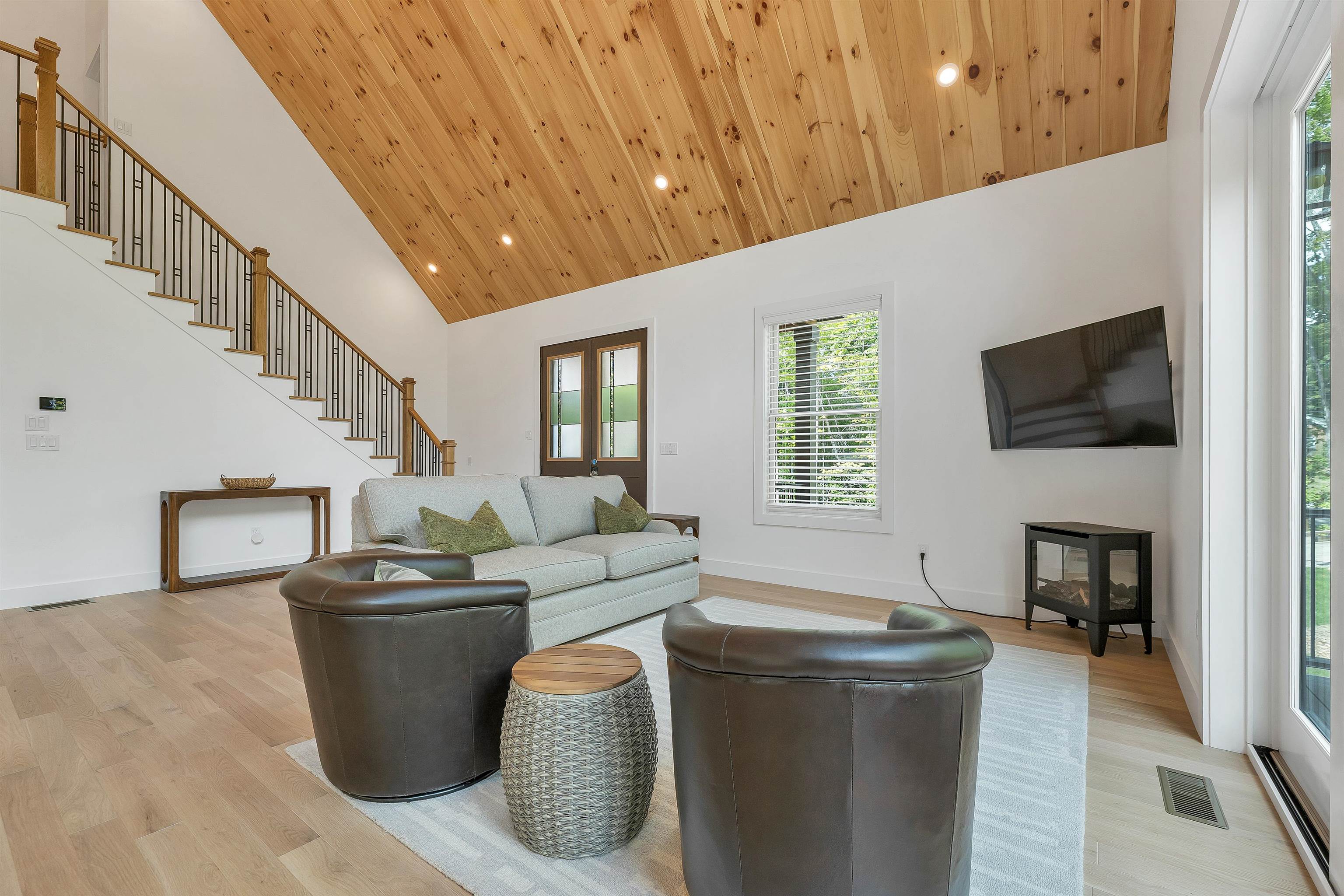 1341 Cherry Valley Road