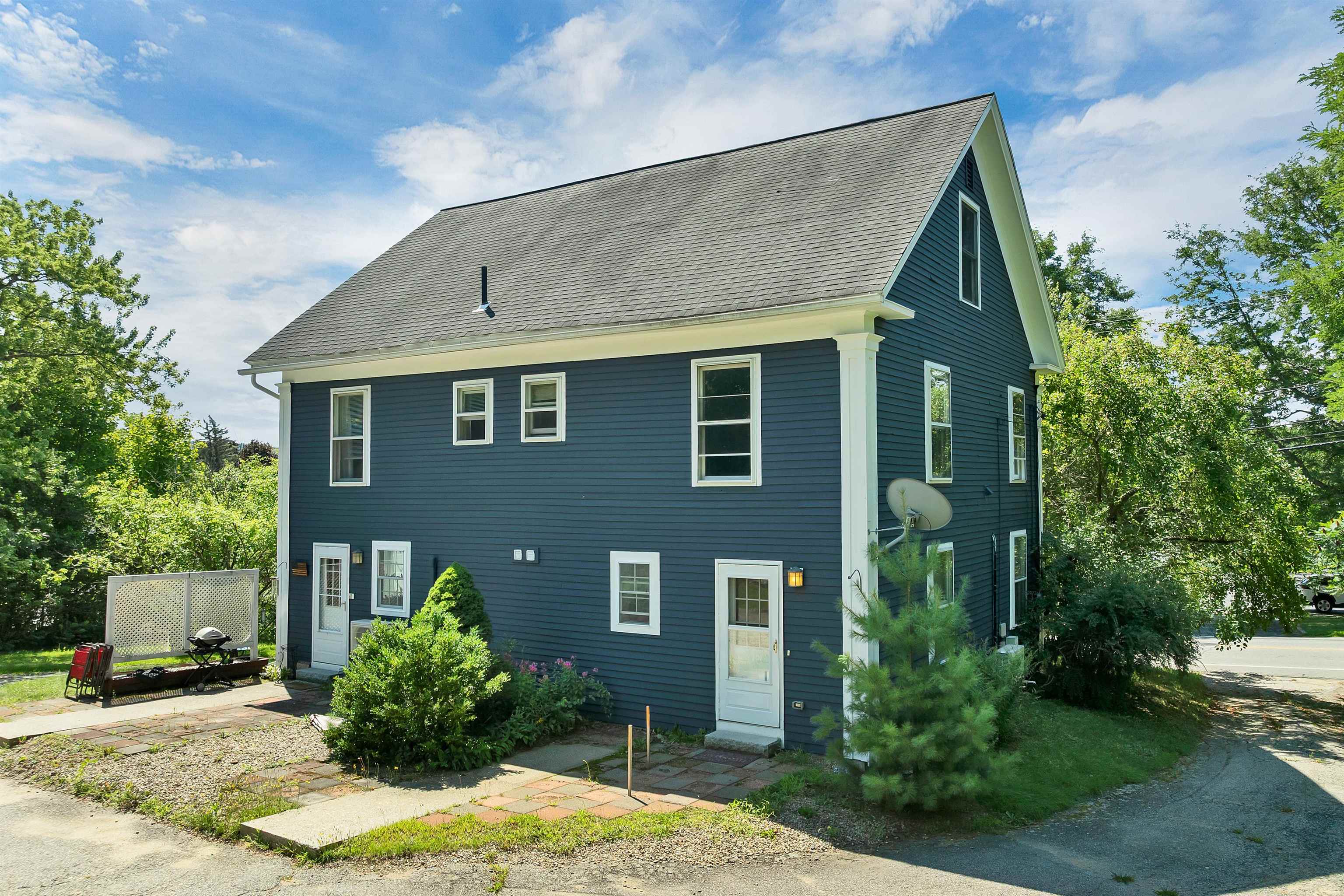 15 Leavitt Road