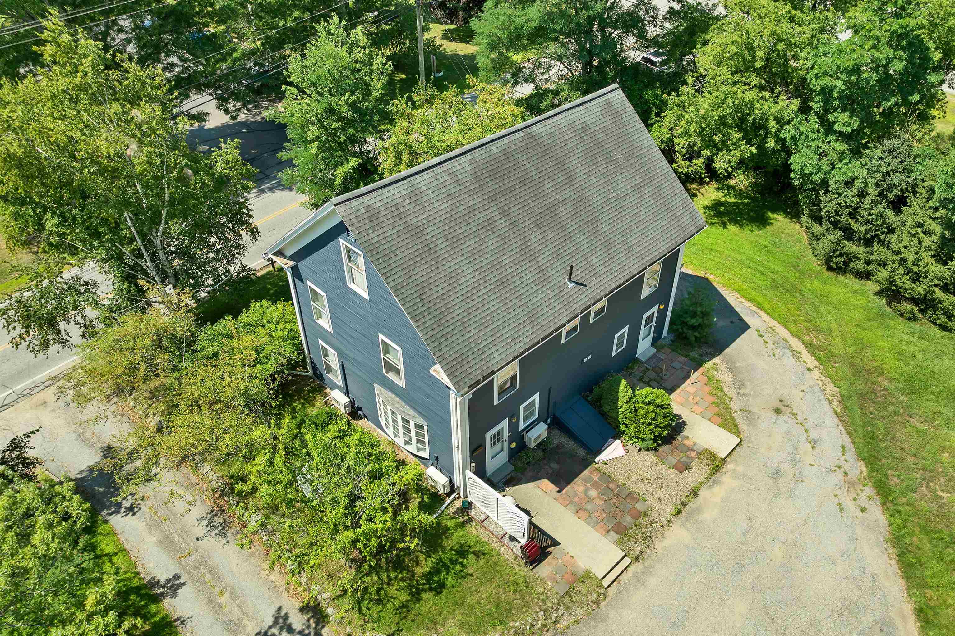15 Leavitt Road