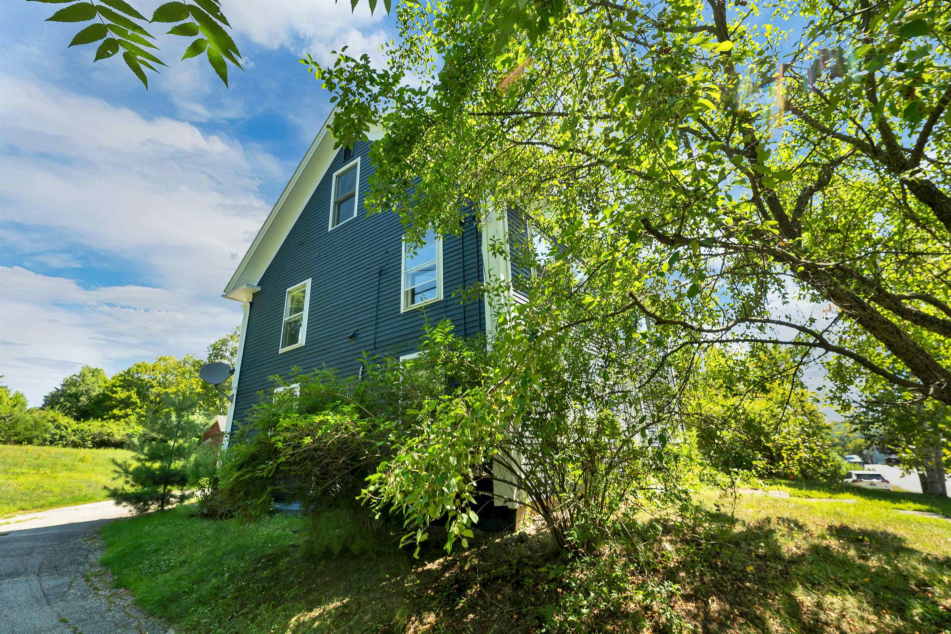 15 Leavitt Road