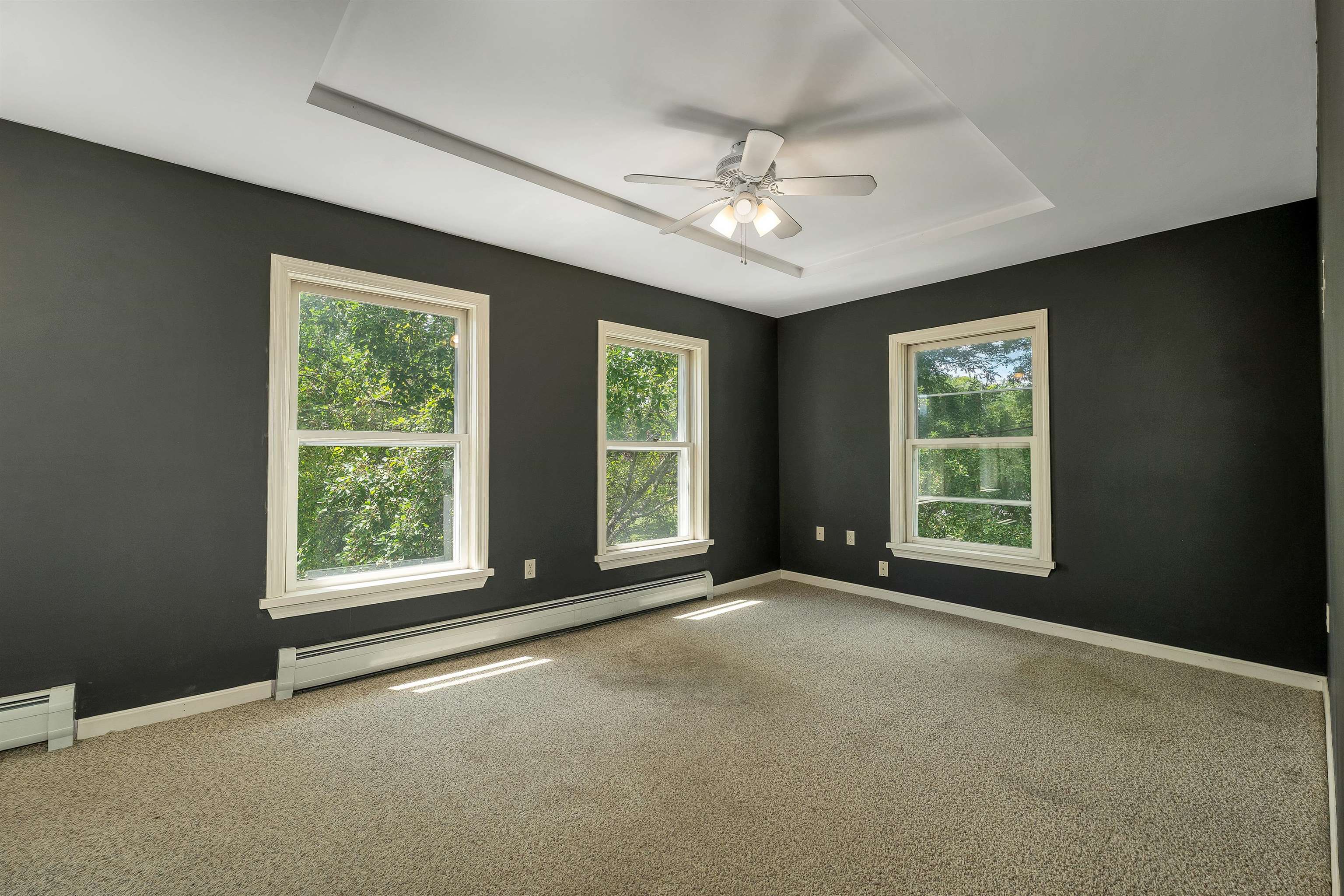 15 Leavitt Road