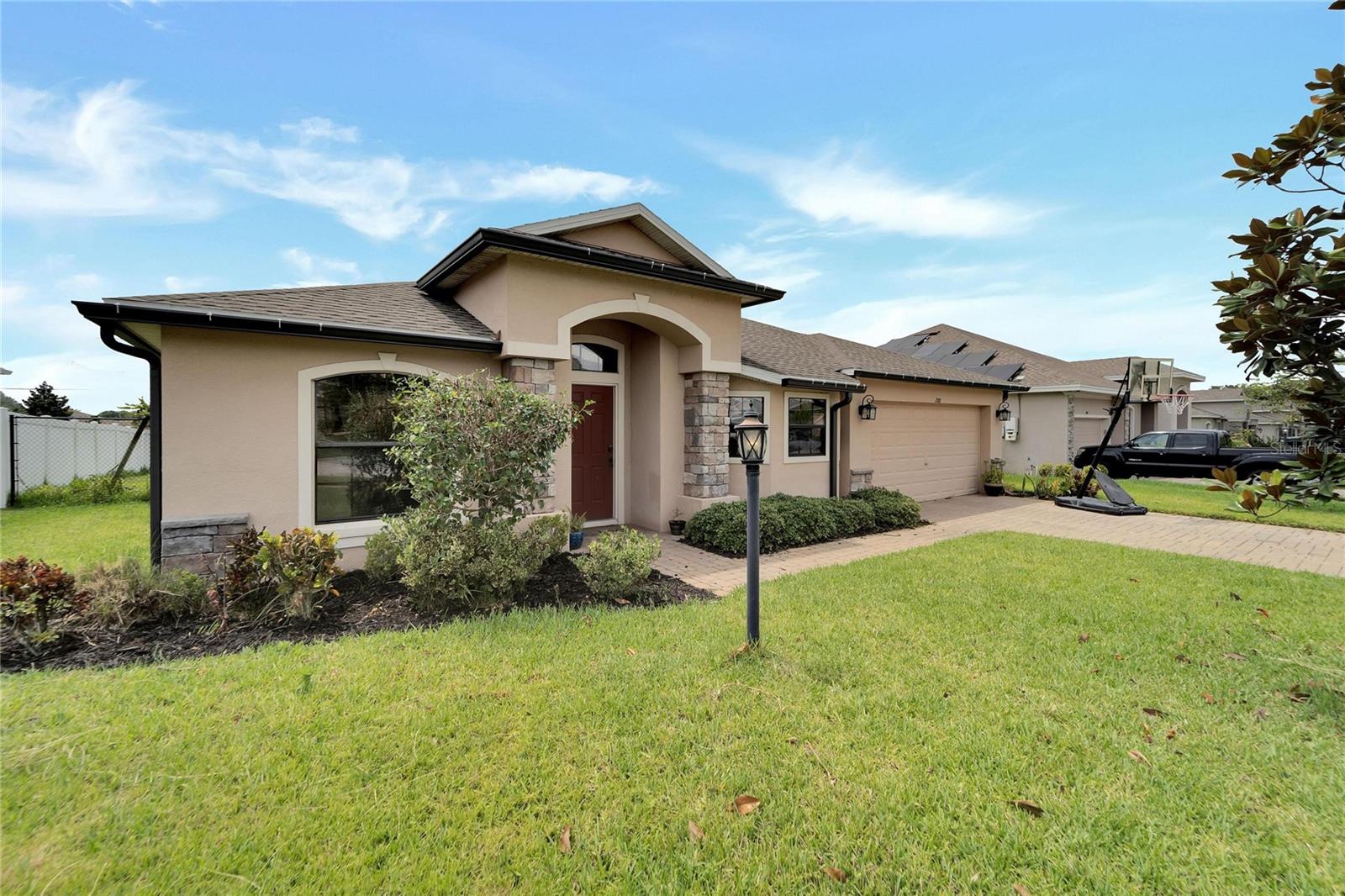 288 BENTLEY OAKS BLVD