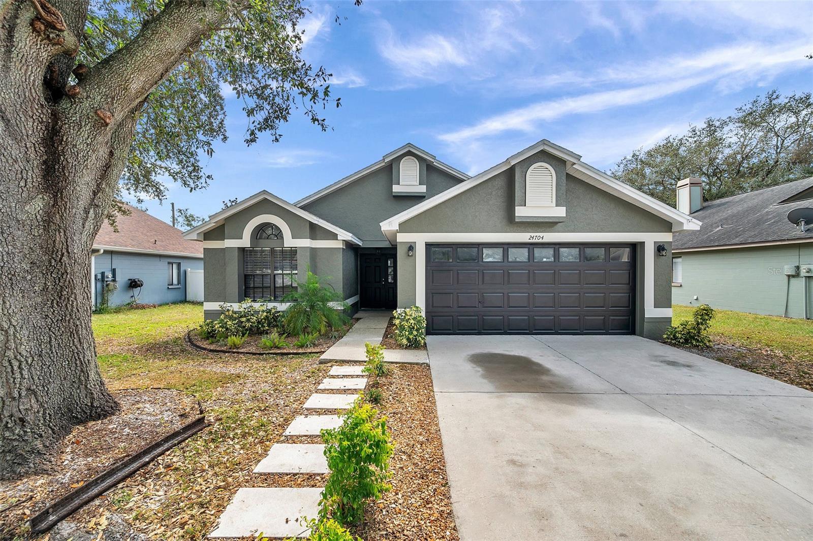 24704 SILVERSMITH DR