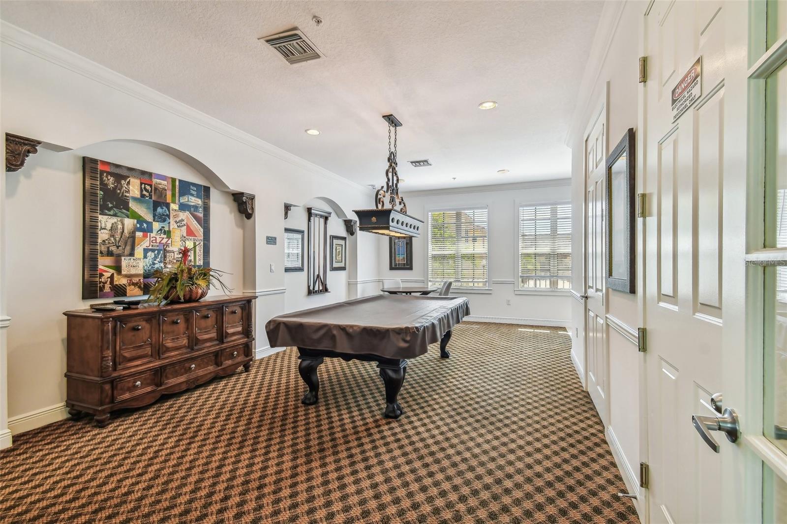5228 HAMPTON BEACH PL #140