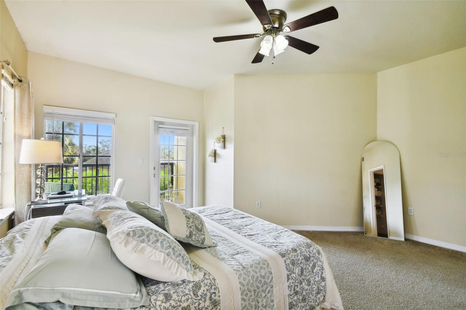 5228 HAMPTON BEACH PL #140
