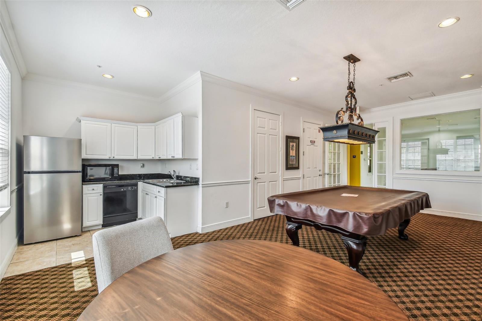 5228 HAMPTON BEACH PL #140