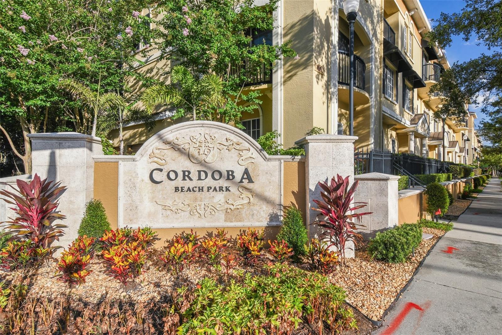 5228 HAMPTON BEACH PL #140