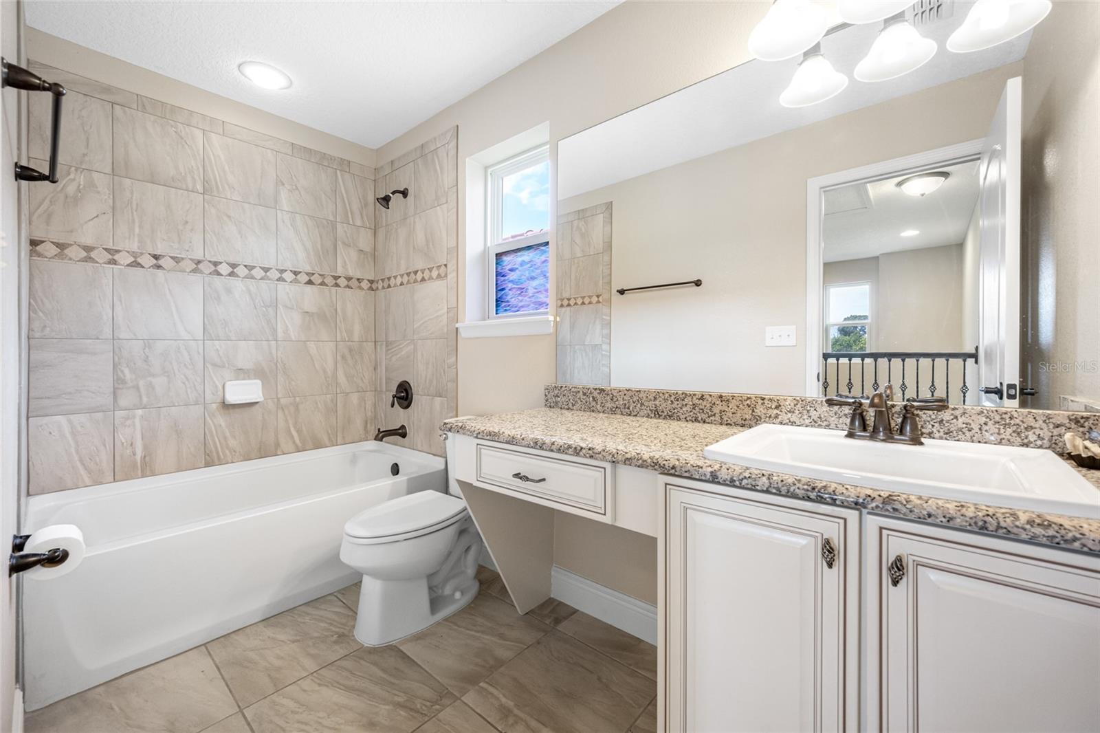 4943 GRAND OAK CIR