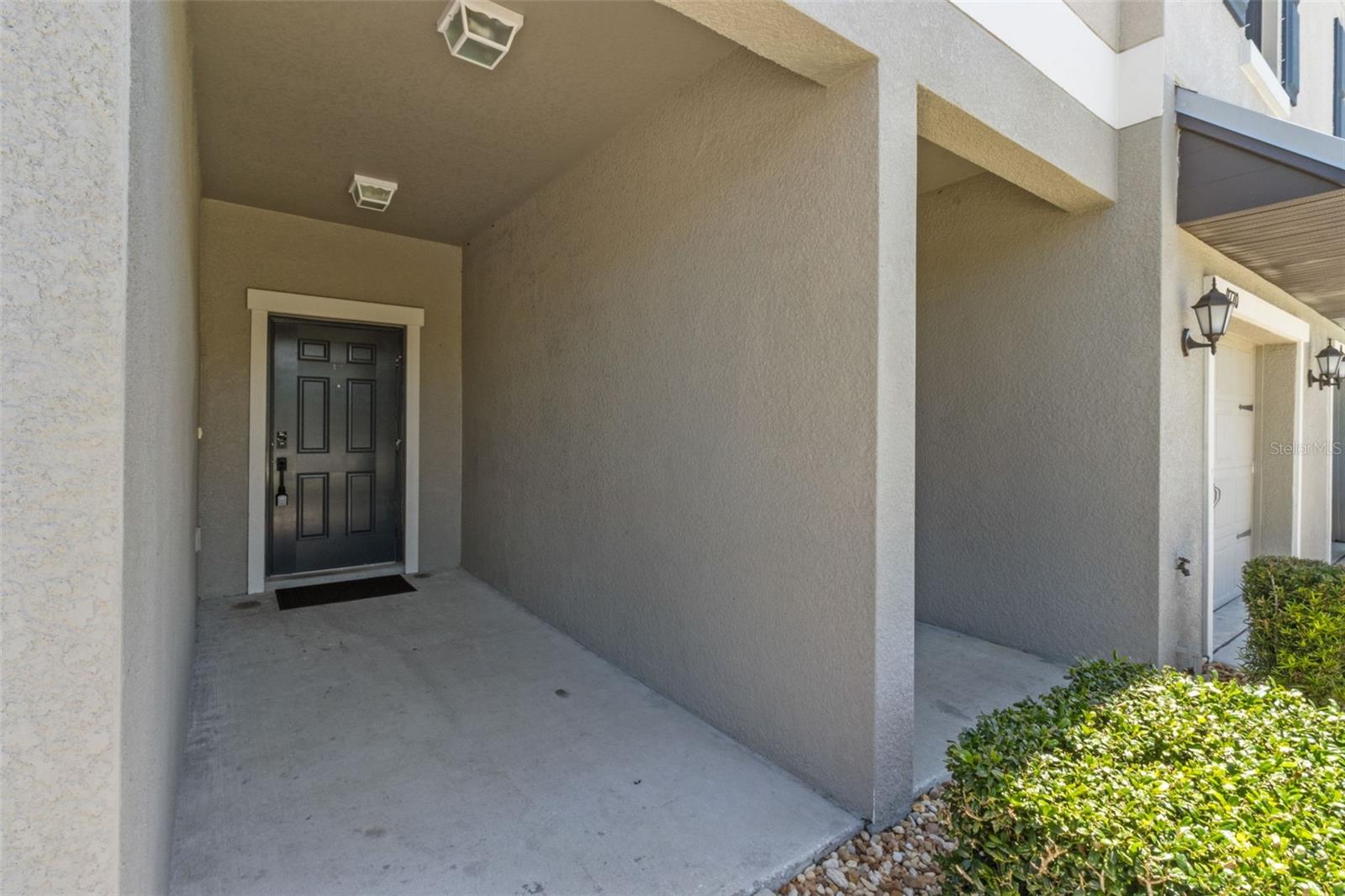 9768 PEMBROOKE PINES DR