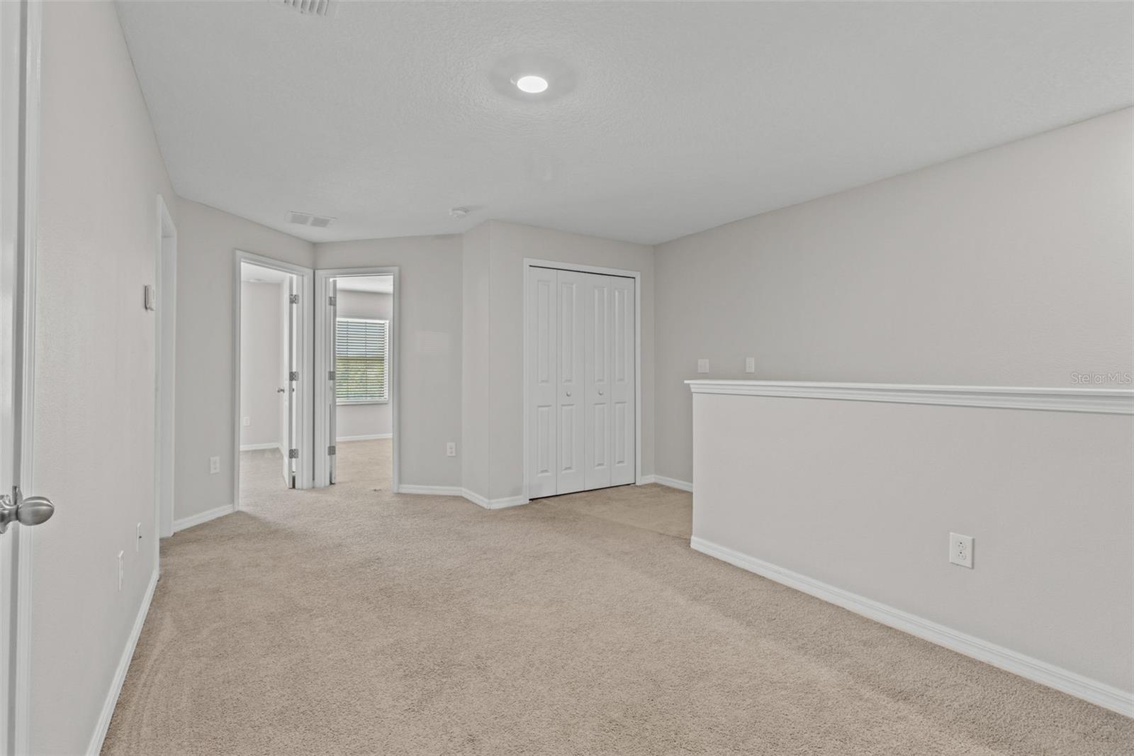 9768 PEMBROOKE PINES DR