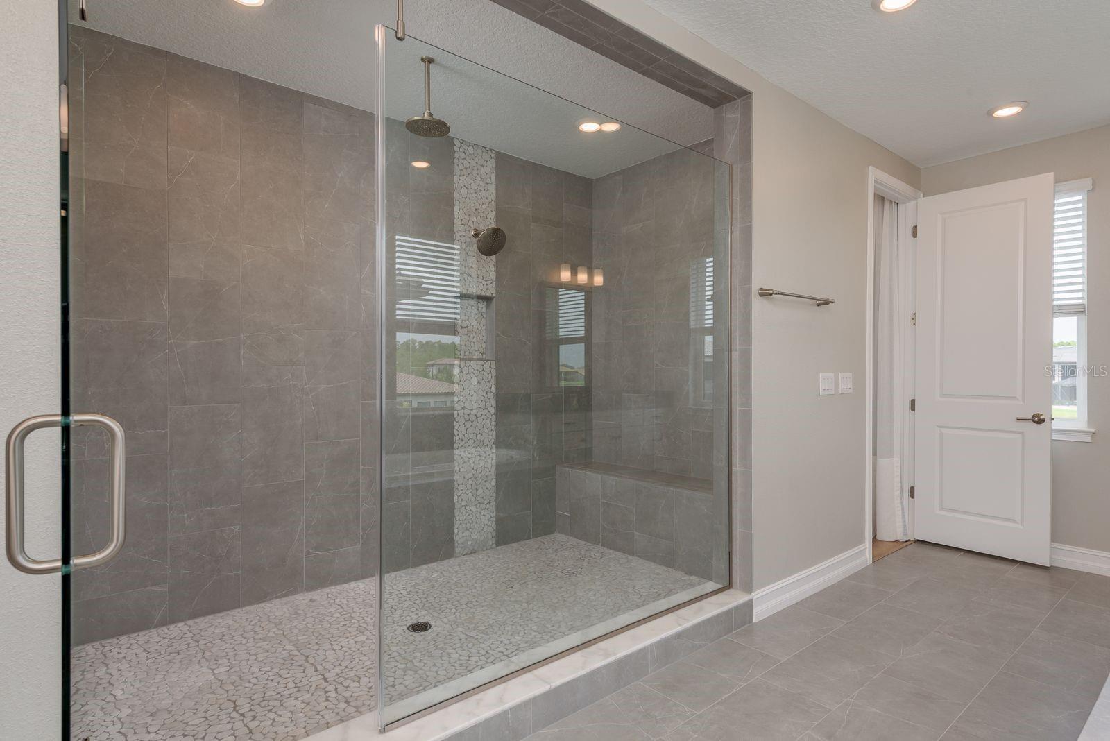 6109 MARSH TRAIL DR