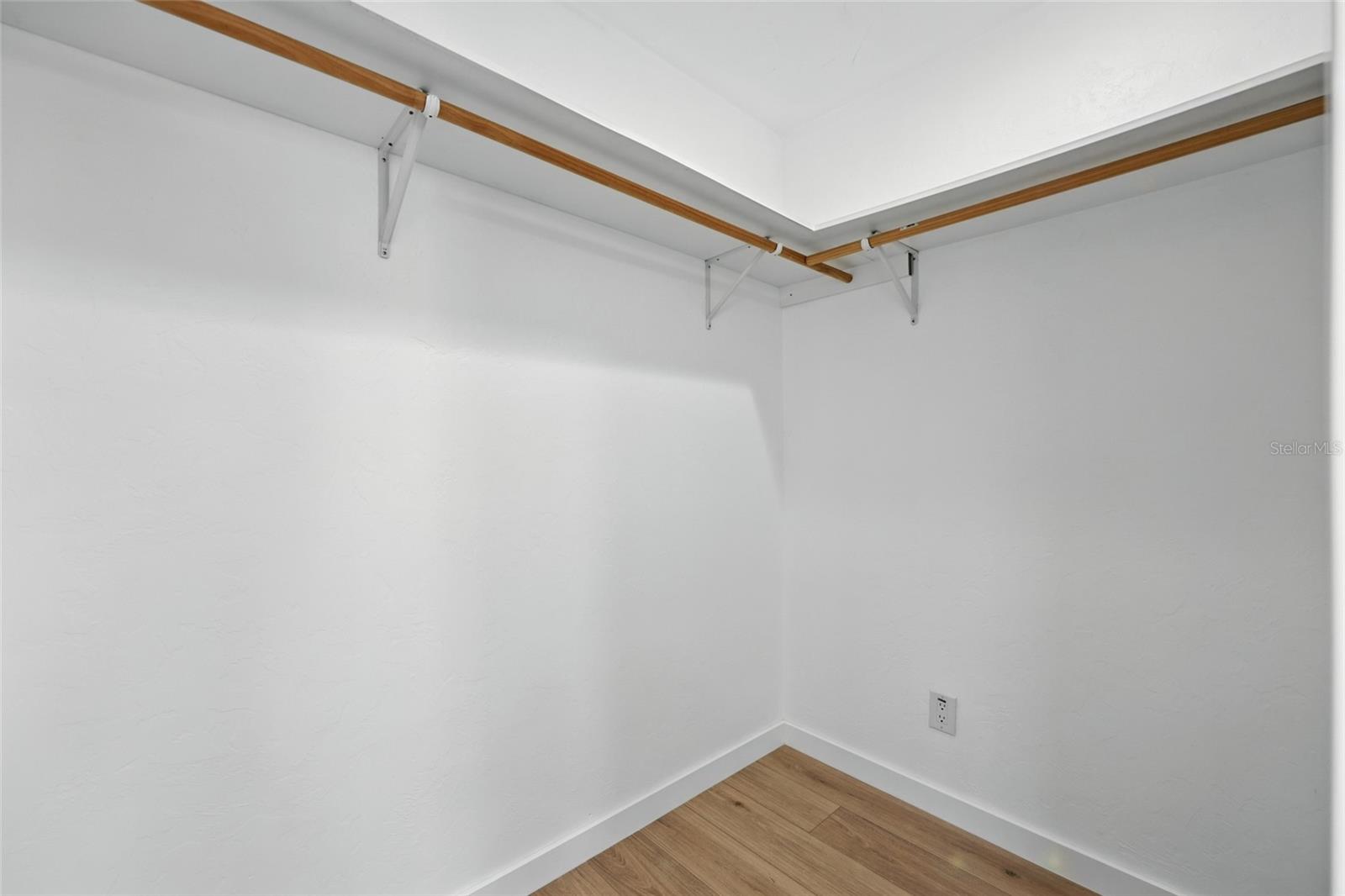 545 BOCA CIEGA POINT BLVD N