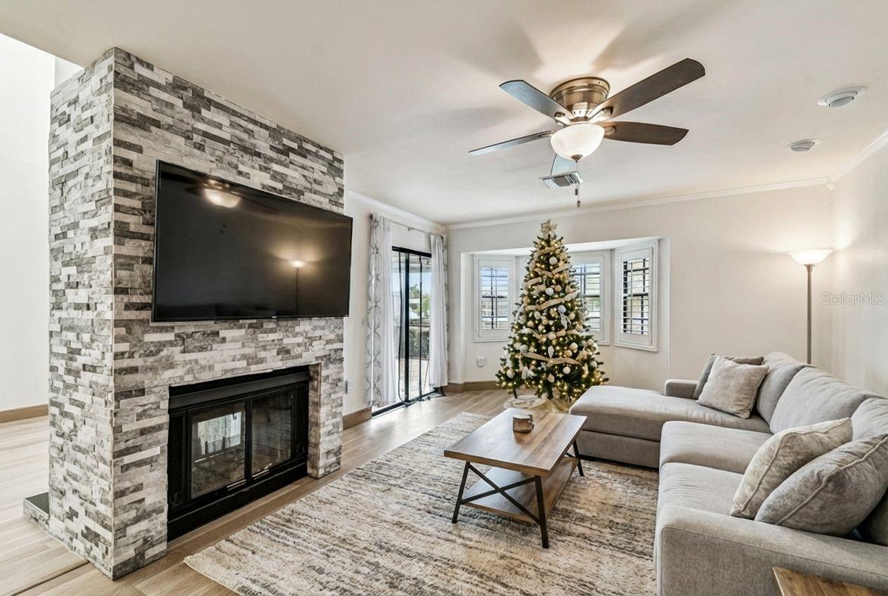 10444 SAINT TROPEZ PL