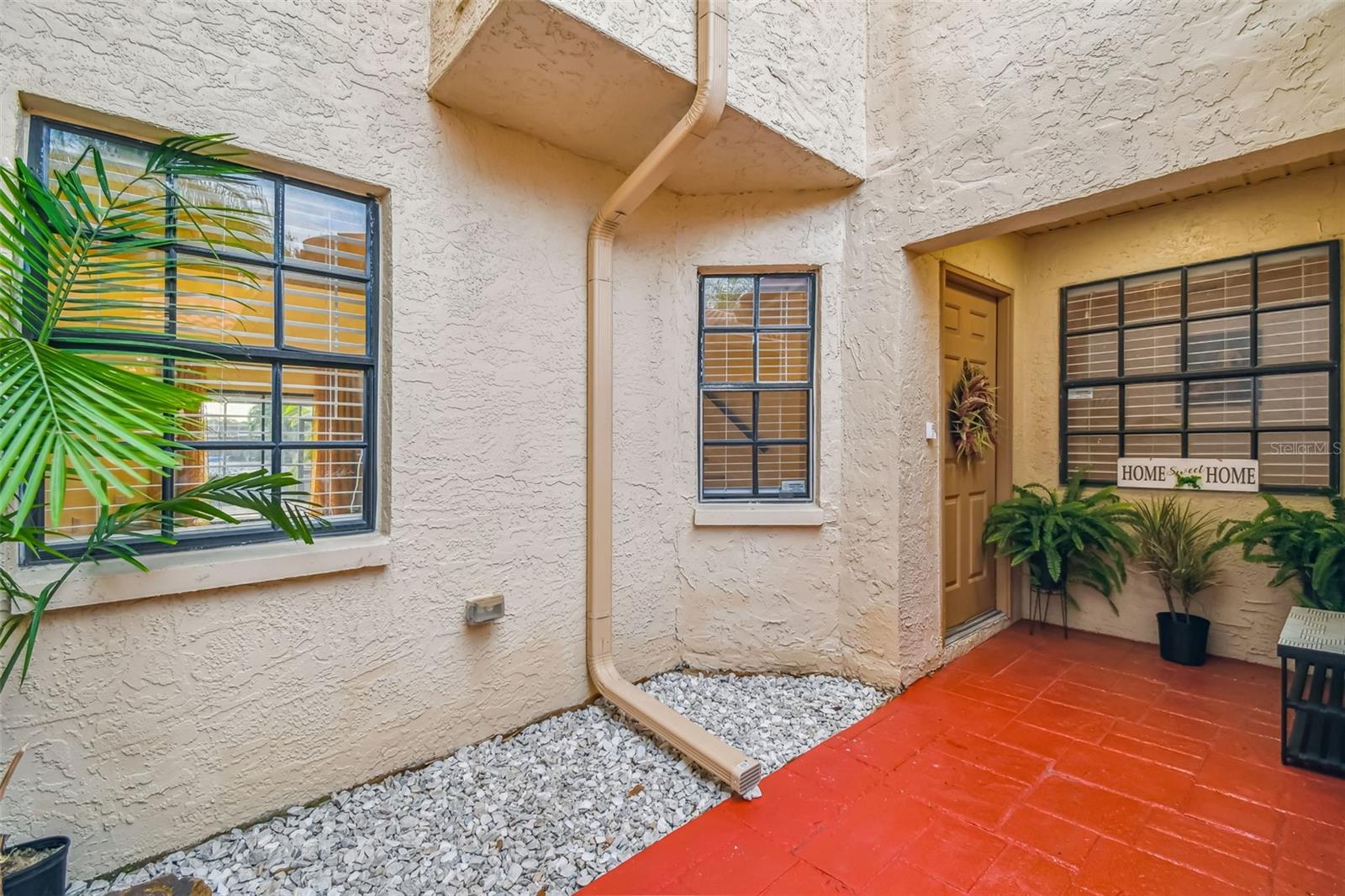 10444 SAINT TROPEZ PL