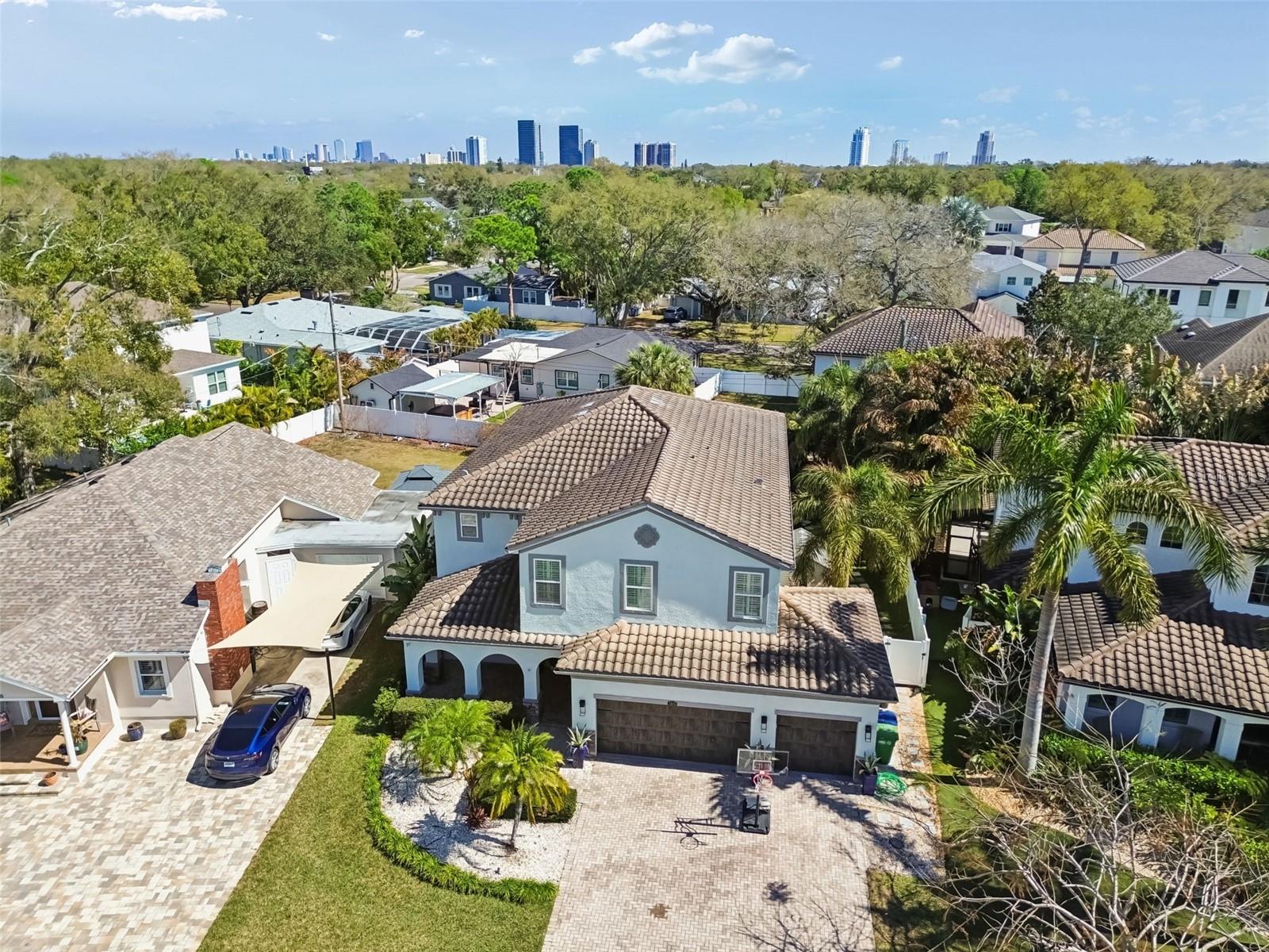3610 E CLARK CIR
