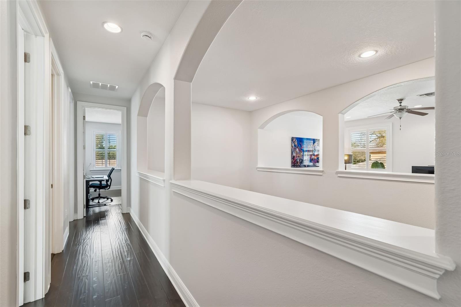 3610 E CLARK CIR
