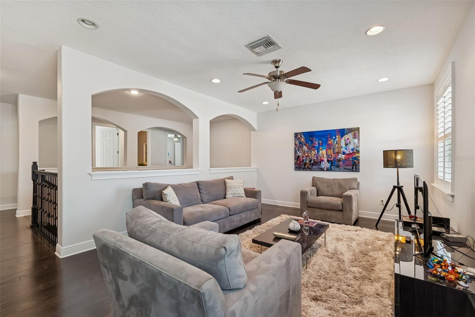 3610 E CLARK CIR