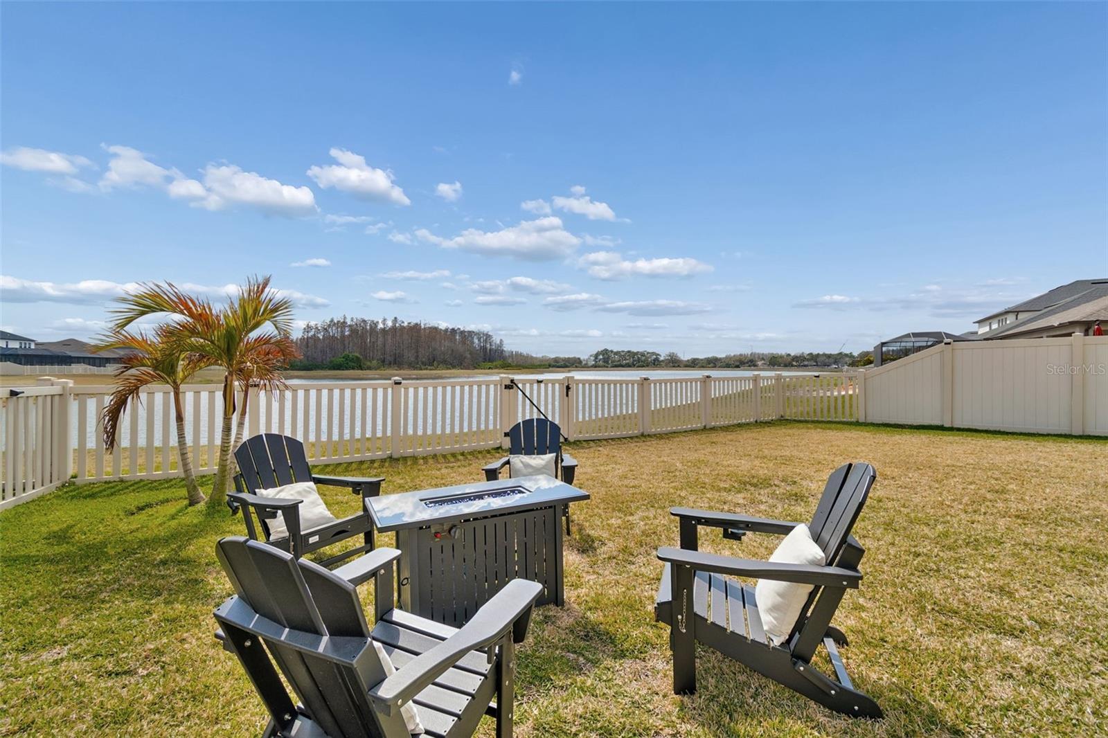 8174 CAPSTONE RANCH DR