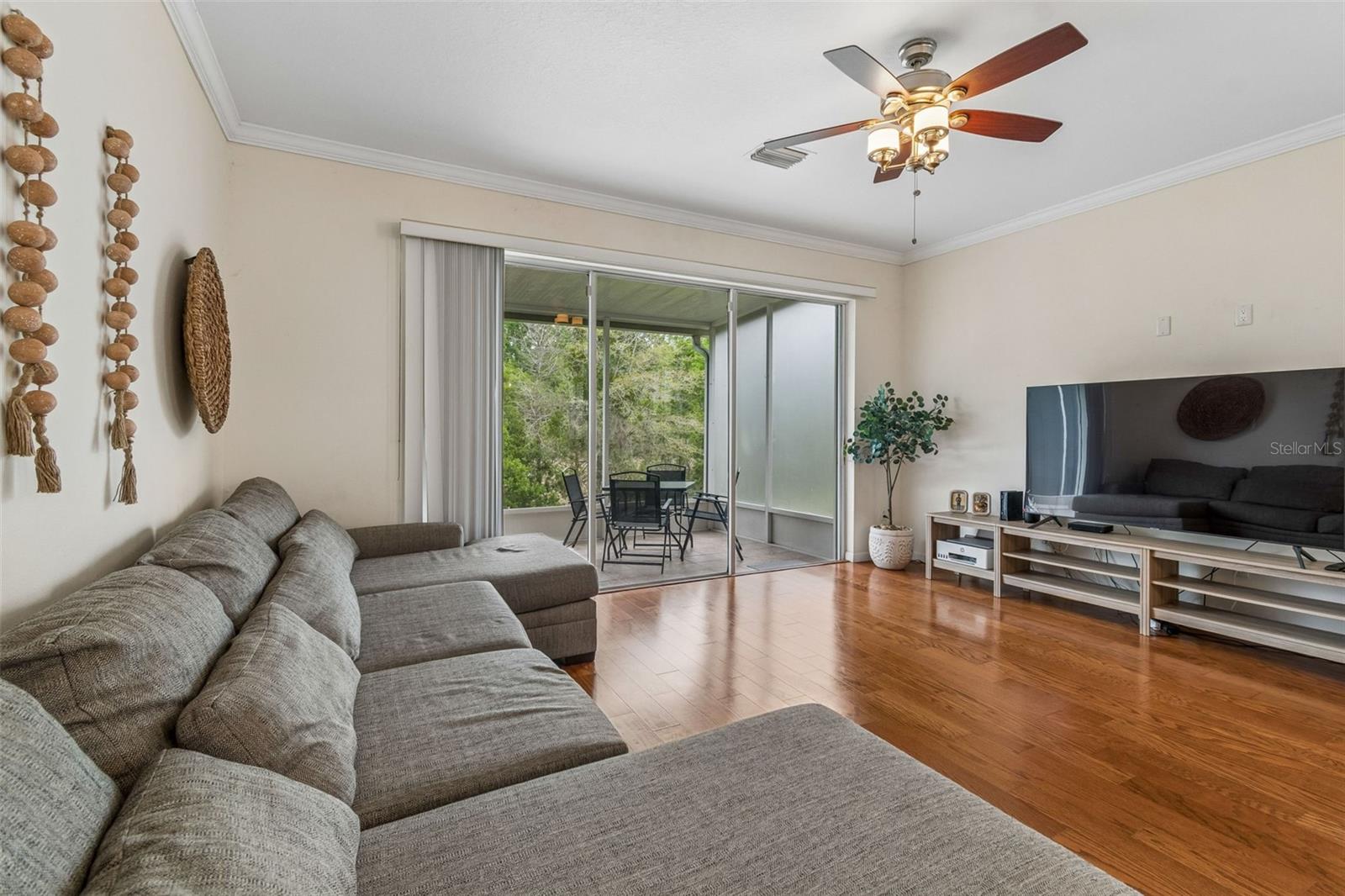 26527 CASTLEVIEW WAY