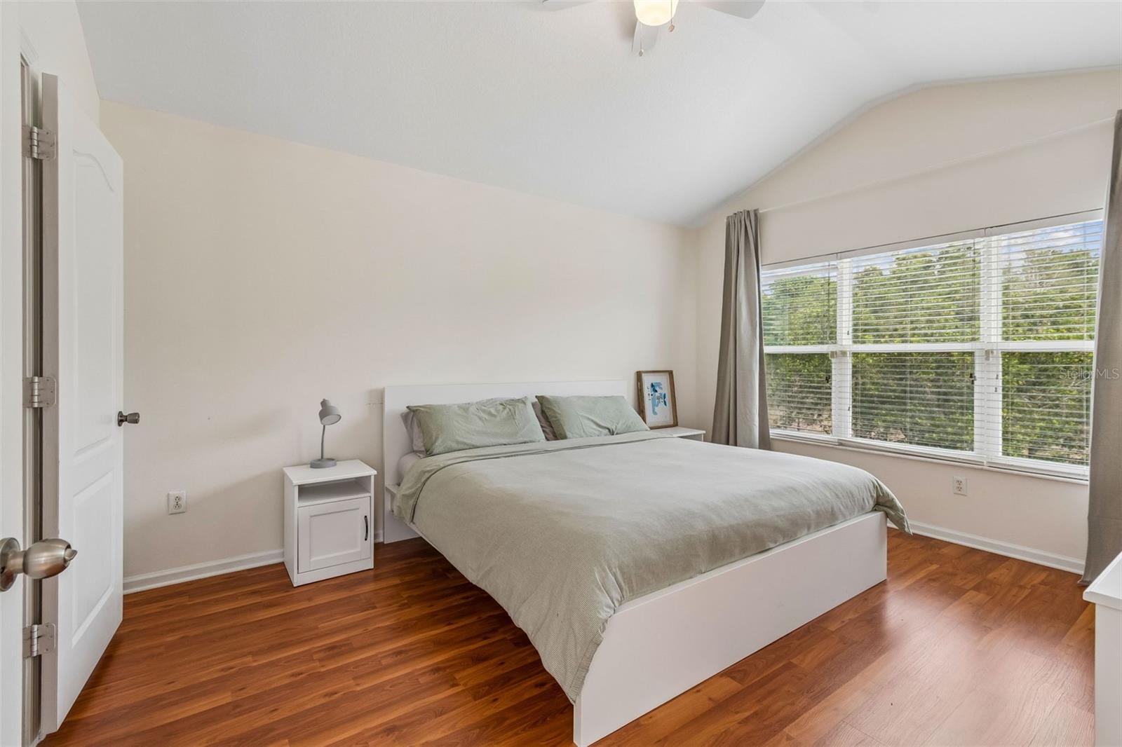 26527 CASTLEVIEW WAY