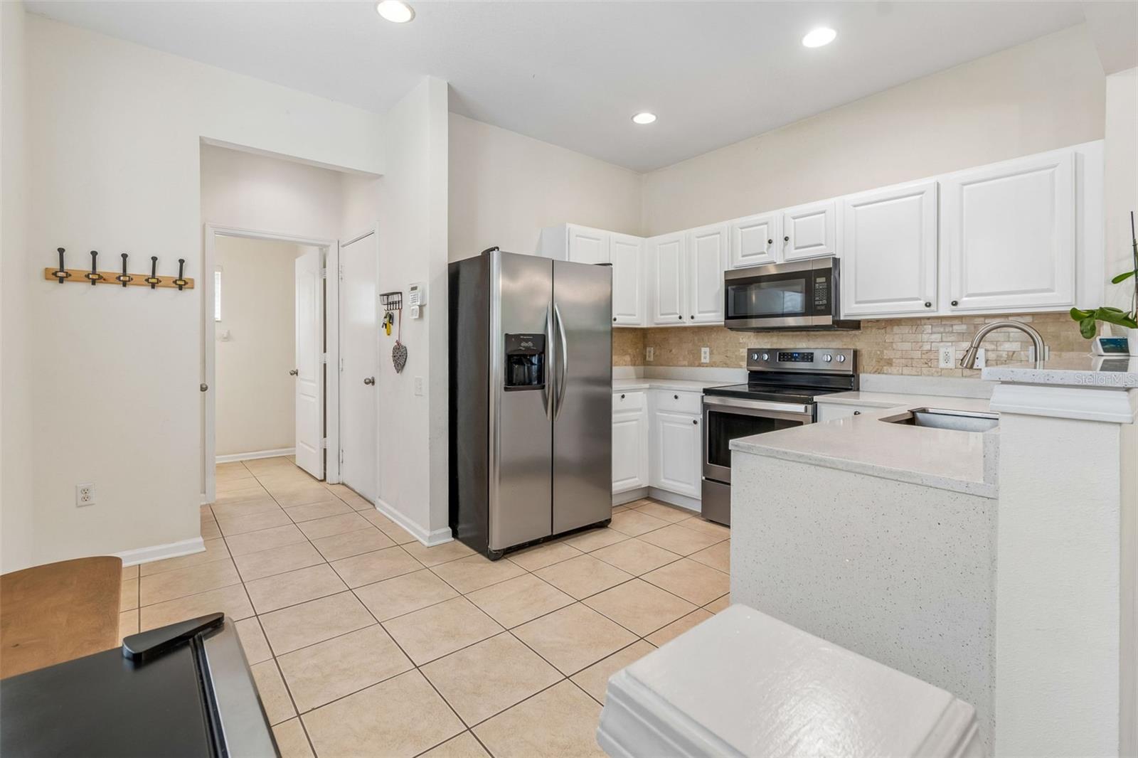 26527 CASTLEVIEW WAY