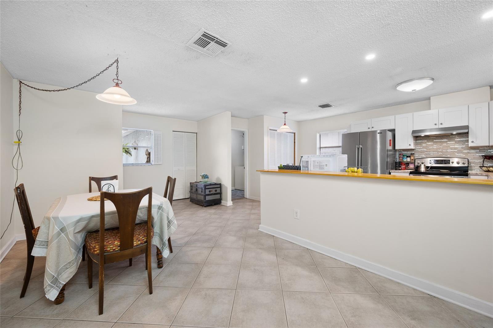 7128 64TH WAY N