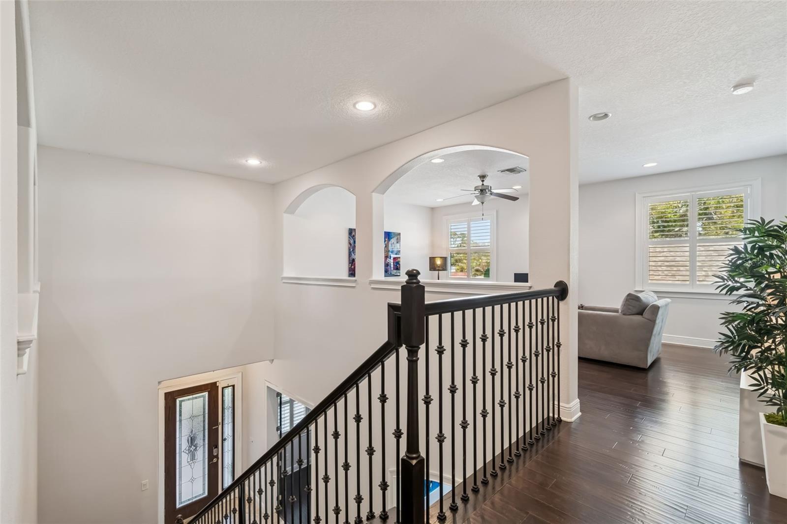 3610 E CLARK CIR