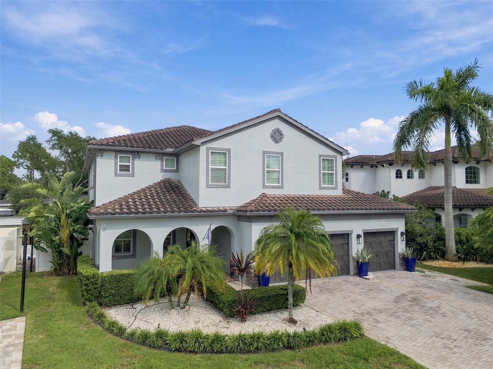 3610 E CLARK CIR