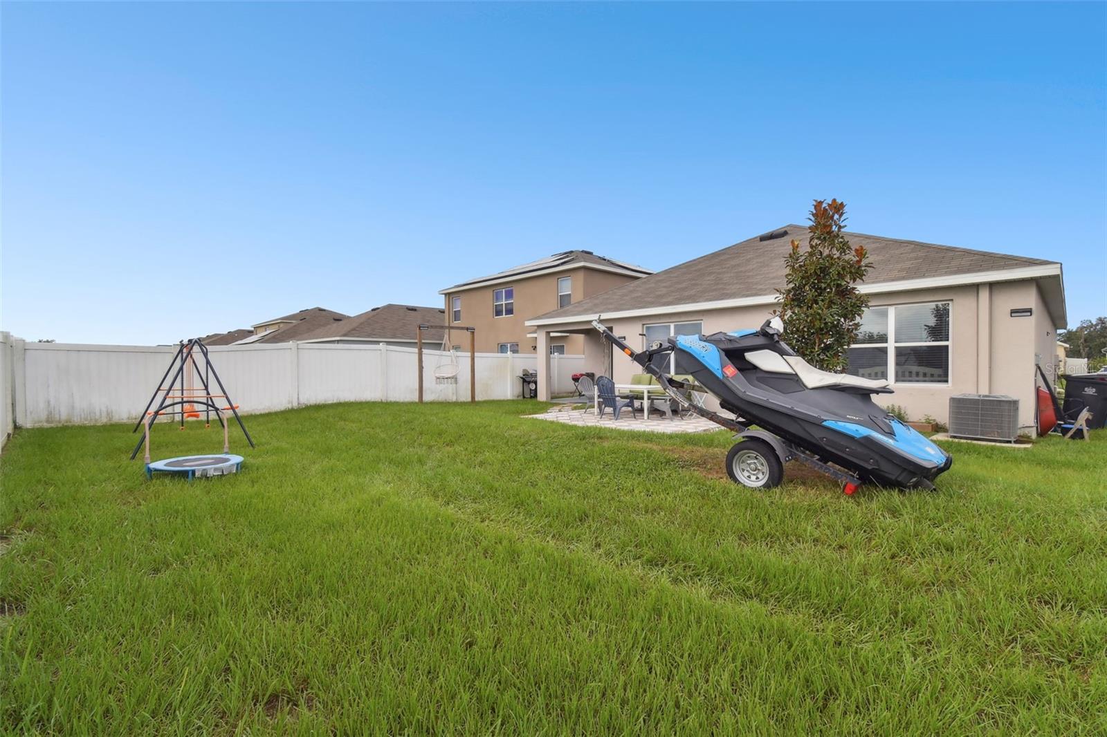 11610 MIRACLE MILE DR