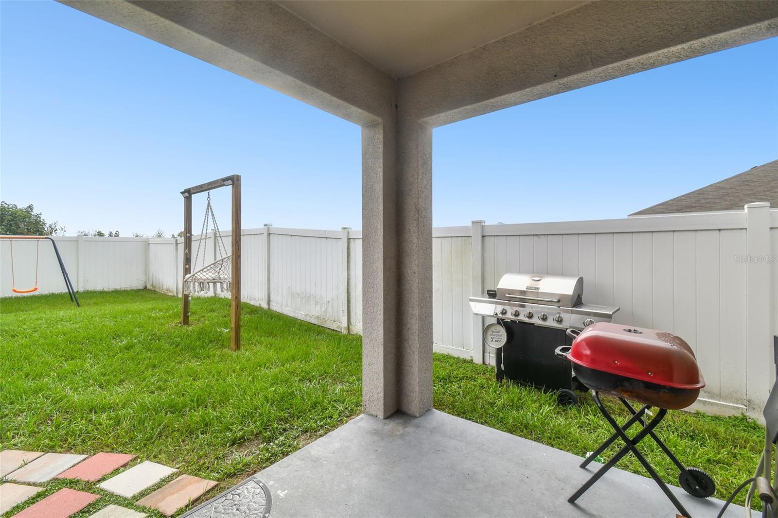 11610 MIRACLE MILE DR