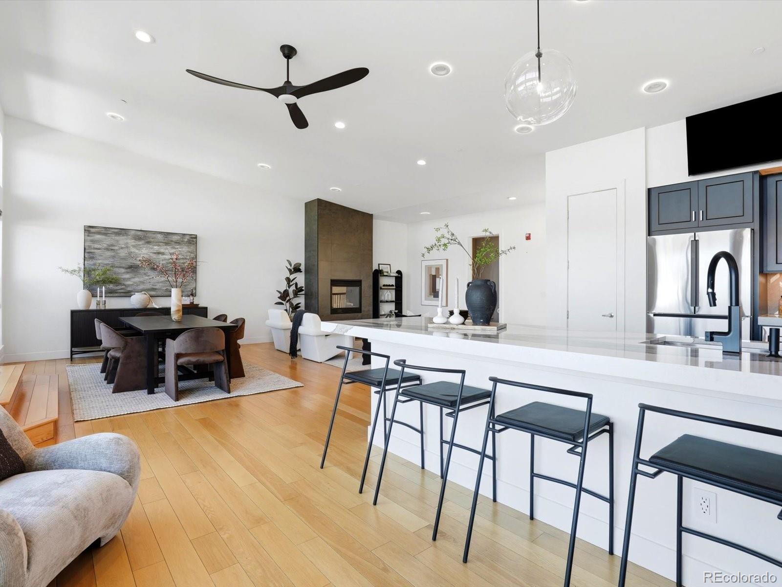 1488 Madison Street Unit: 507