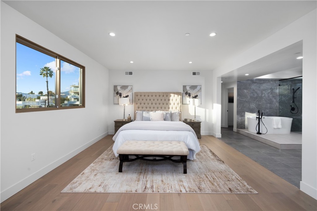 941 E California Boulevard 1