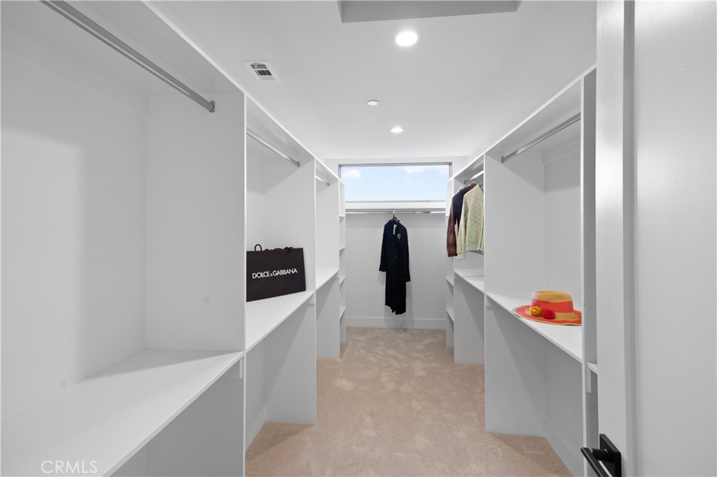 941 E California Boulevard 1