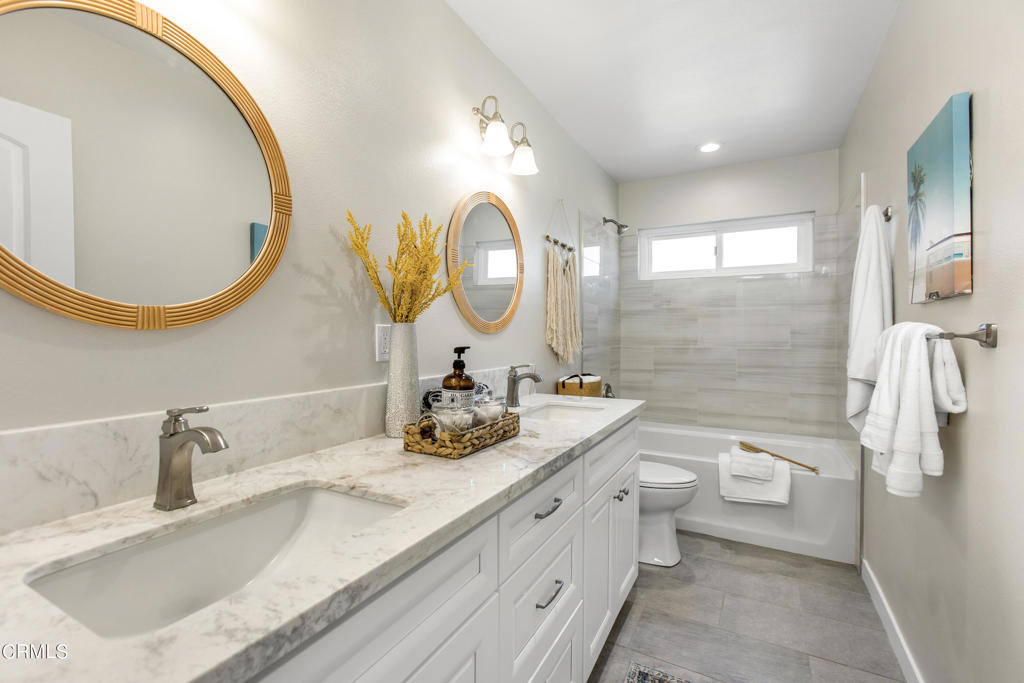 5354 Lindley Avenue 310