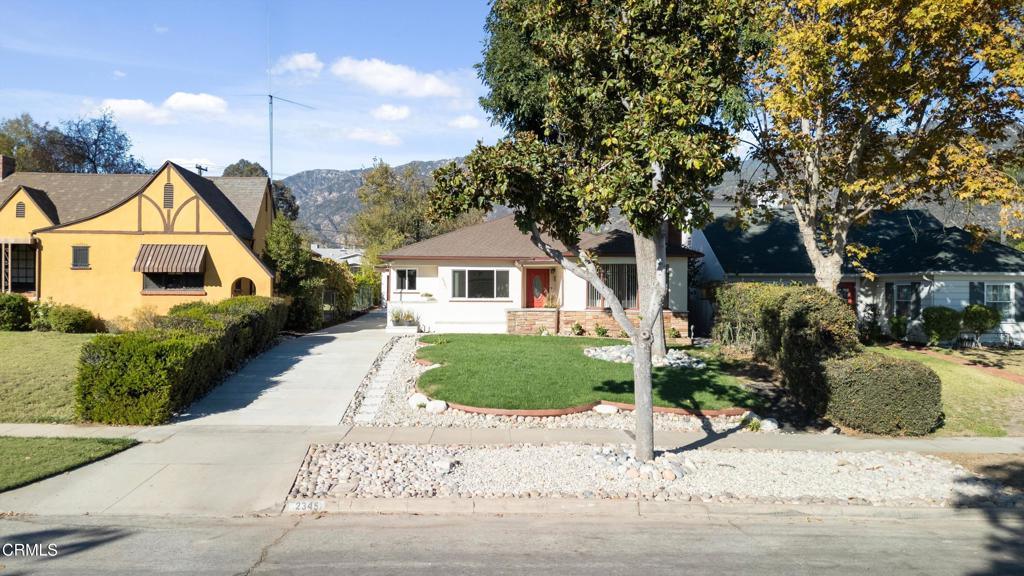 2345 E Mountain Street