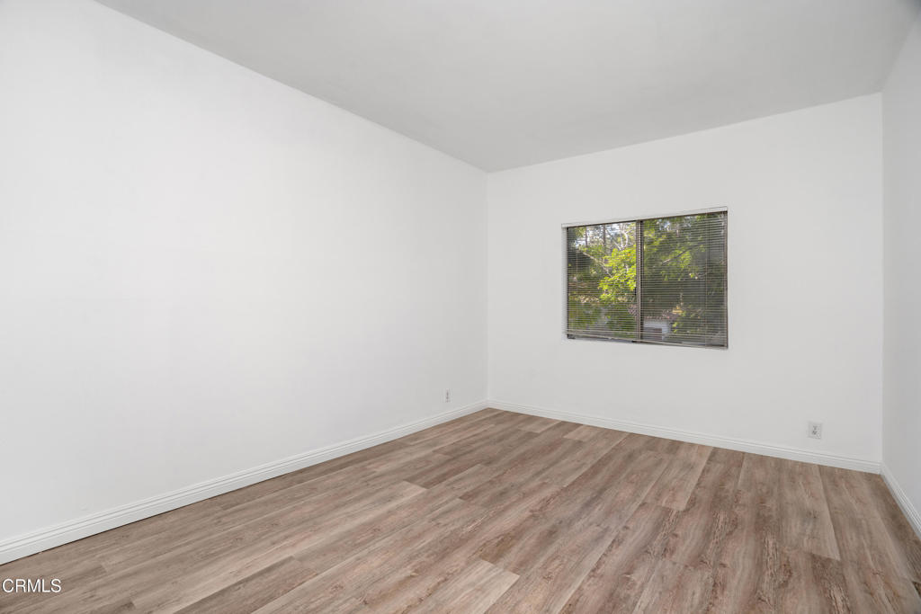 440 Veteran Avenue 202