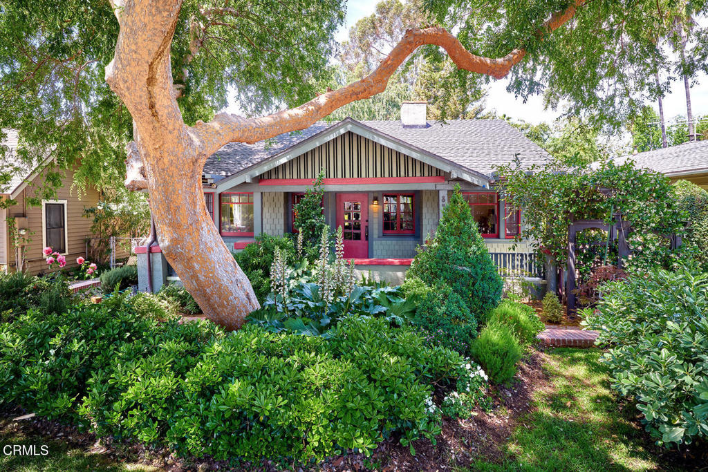 845 847 S Los Robles Avenue