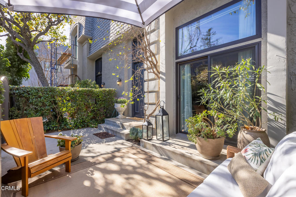 348 S Orange Grove Boulevard