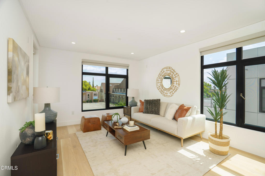 399 E Del Mar Boulevard 309