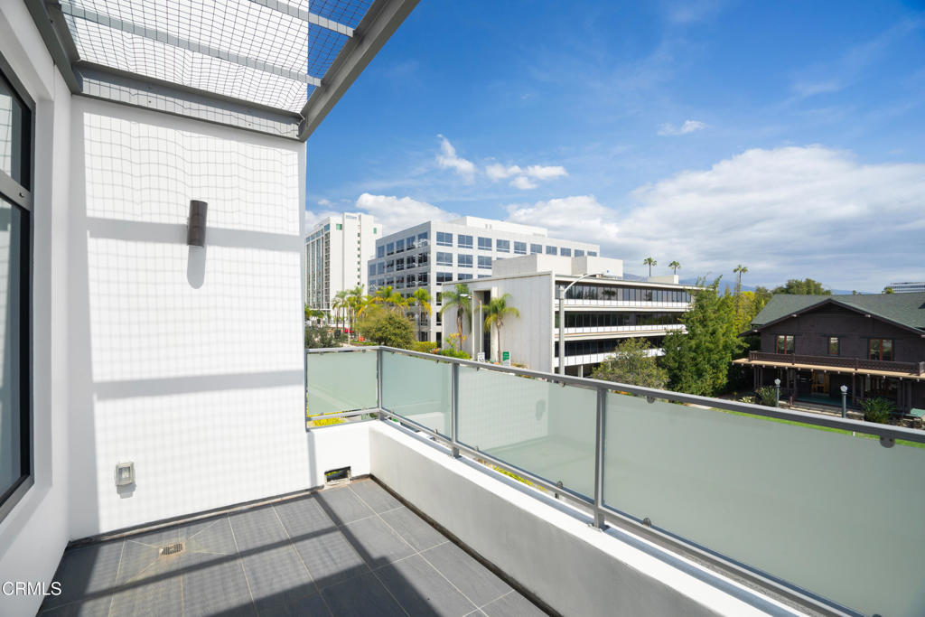 399 E Del Mar Boulevard 309