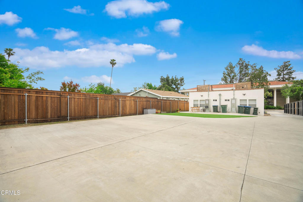 1529 E Elizabeth Street