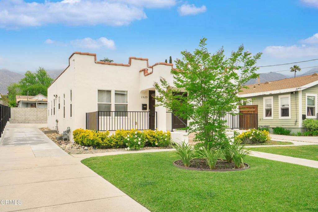 1529 E Elizabeth Street