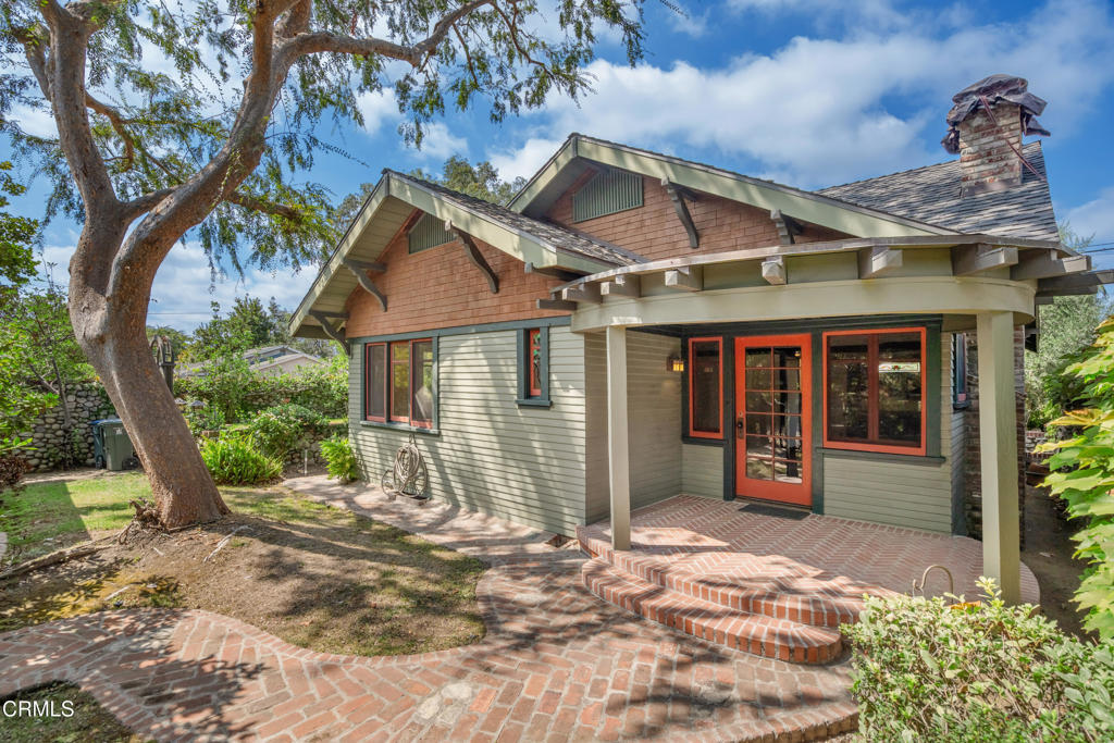 845 S Los Robles Avenue