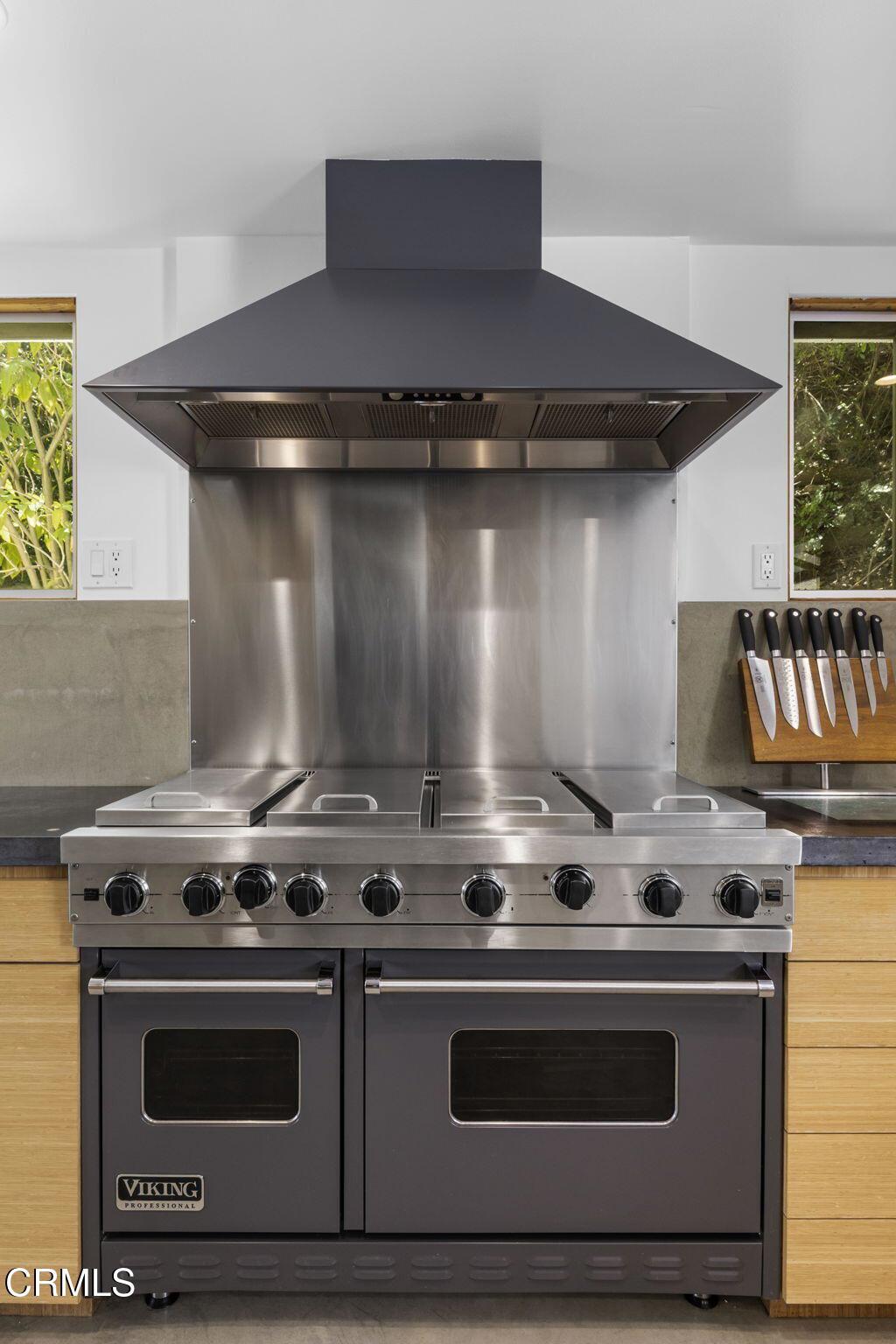 3551 Dixie Canyon Place