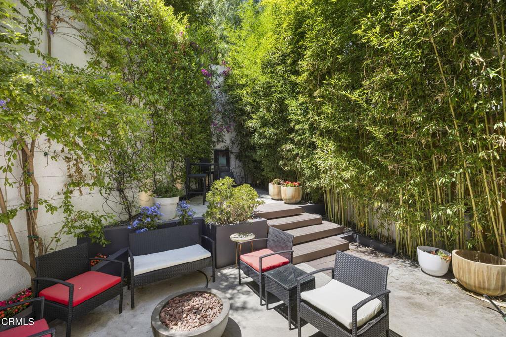 3551 Dixie Canyon Place