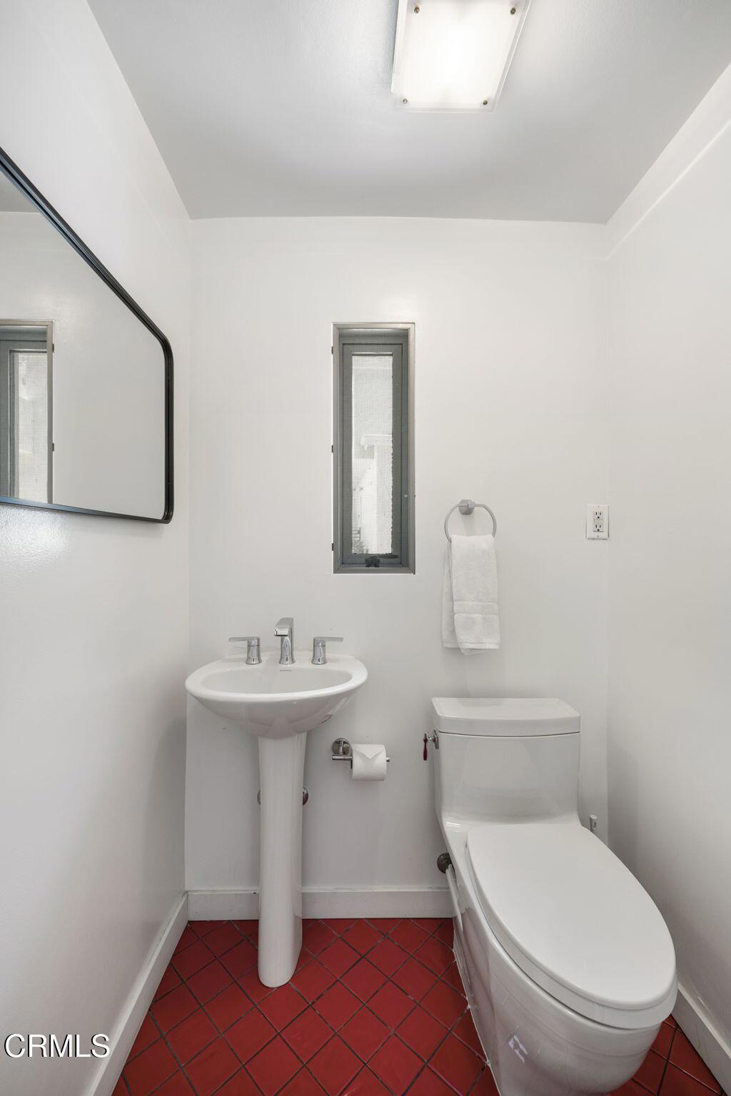 3551 Dixie Canyon Place